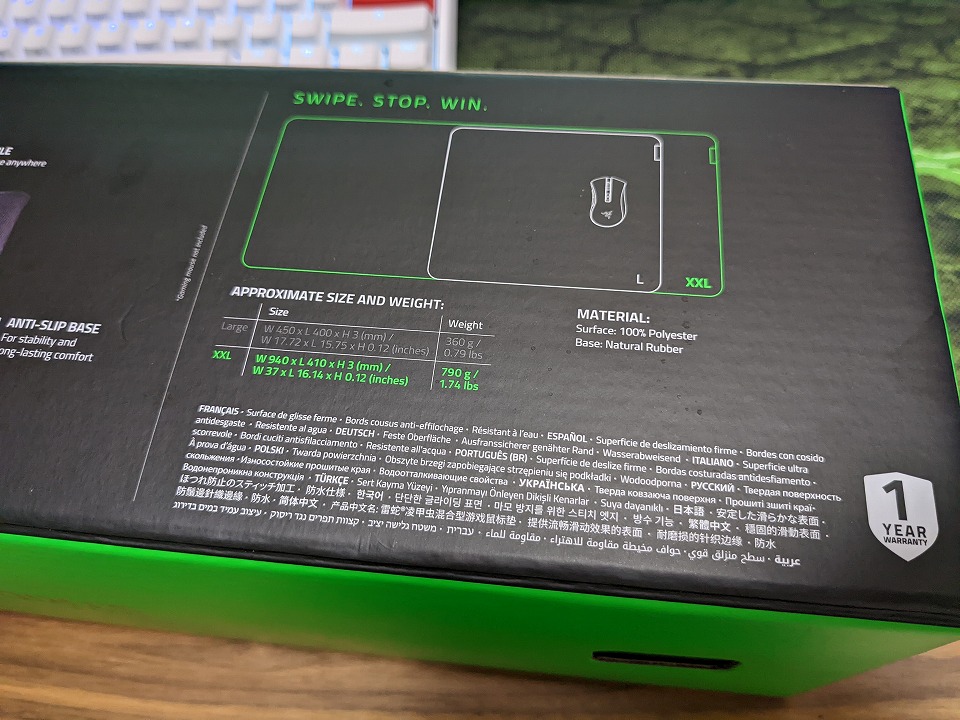 razer-strider-xxl-3